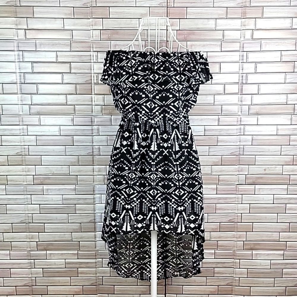 E hanger M summer mini dress Size S